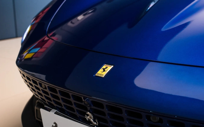 Ferrari Roma cena 299000 przebieg: 11528, rok produkcji 2022 z Ożarów Mazowiecki małe 466